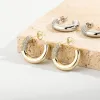 Micro-inlaid zircon earrings, geometric C-shaped rings, simple earrings with smooth stitching details Picture